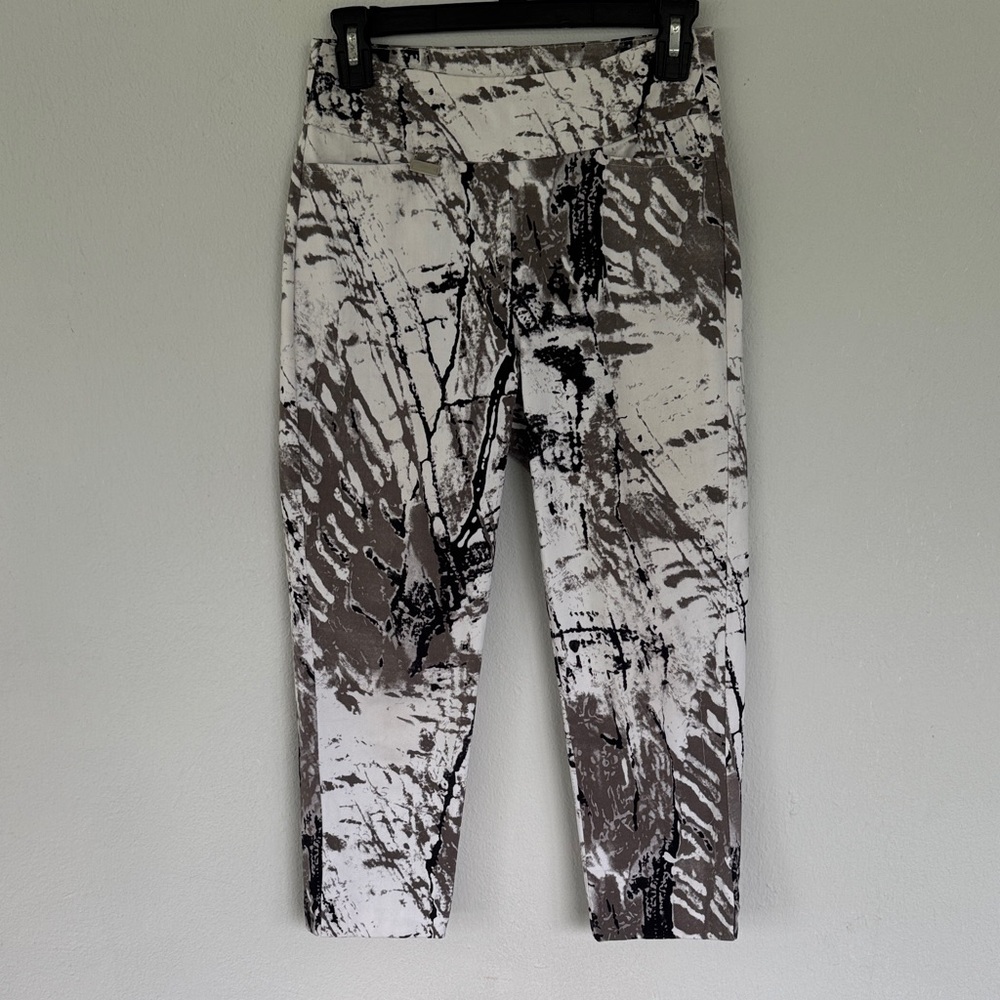 Patchington Gray White Abstract Print Stretch Cro… - image 2